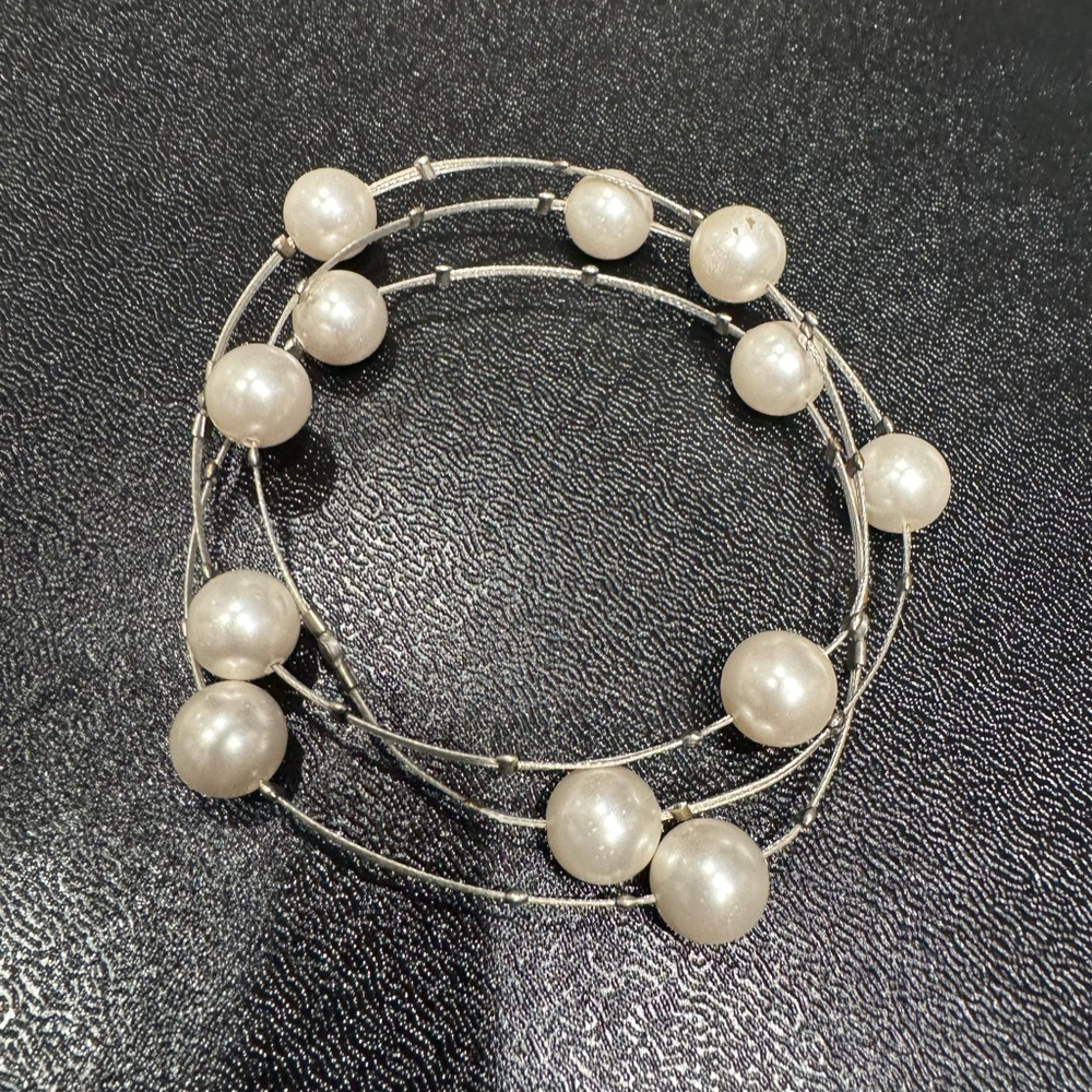 3 Stackable Pearl/Silver Brackets - image 3